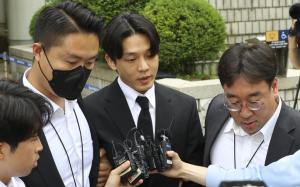 검찰, '상습 마약 혐의' 유아인 구속영장 재청구